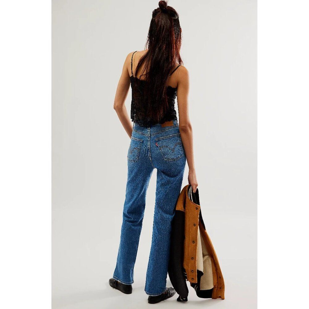 Levi's Ribcage Full-Length Jeans in Dance Around - Picture 3 of 6